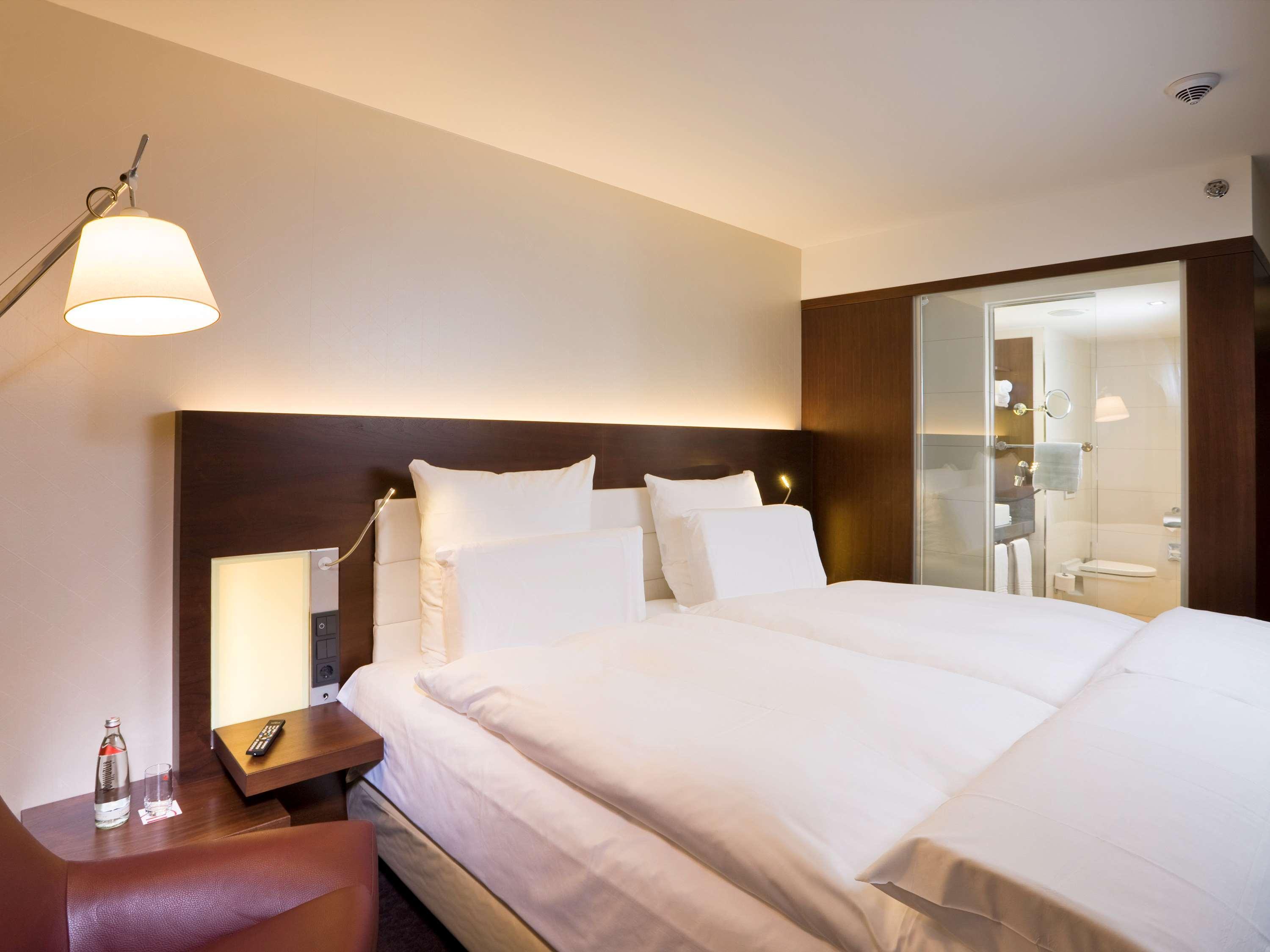 Pullman Cologne Hotel Bagian luar foto